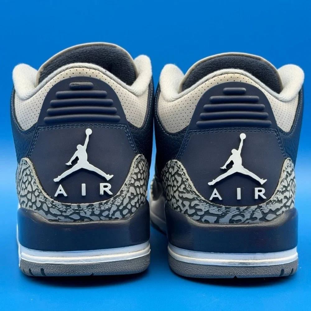 Jordan 3 Retro Midnight‎ Navy Georgetown CT8532-401 Size 10 11.5W VNDS!